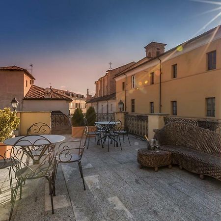 Roero Suite In The City Center Asti Buitenkant foto