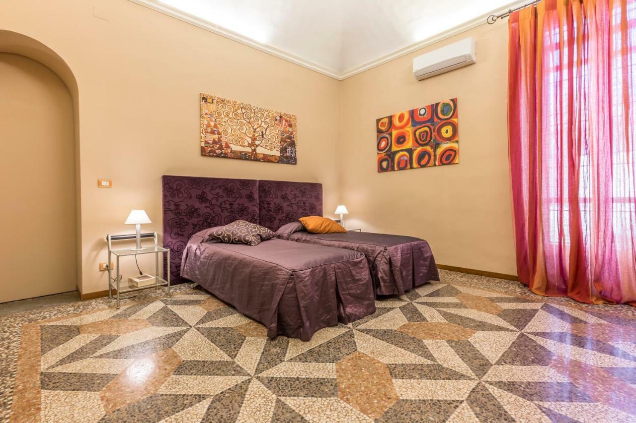 Roero Suite In The City Center Asti Buitenkant foto