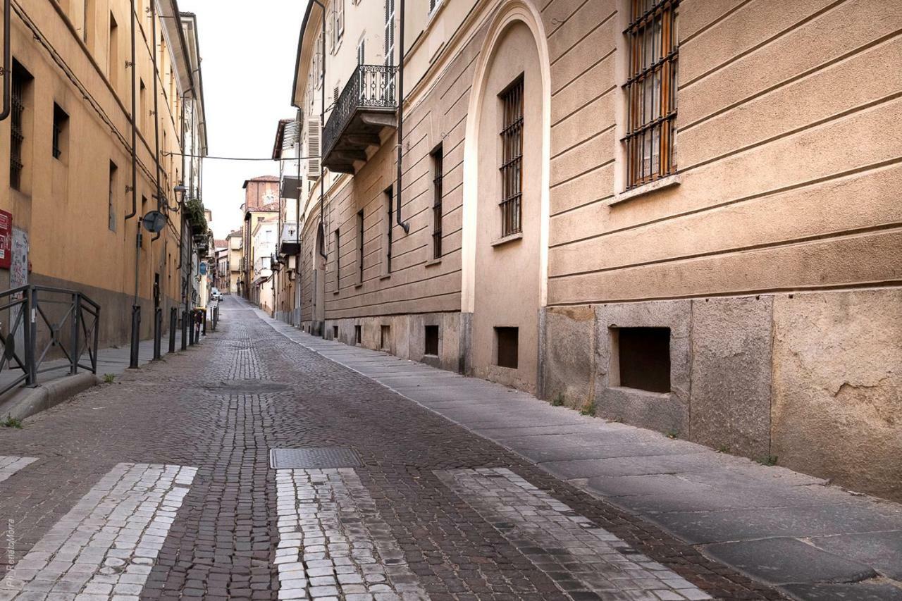 Roero Suite In The City Center Asti Buitenkant foto